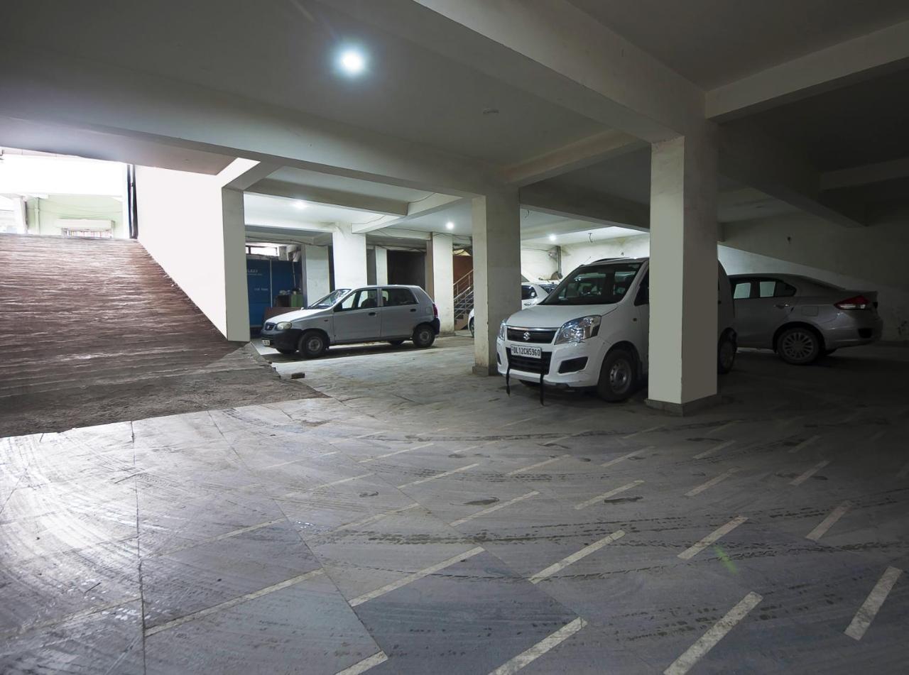 Hotel O Mahipalpur Inn Нью-Дели Экстерьер фото