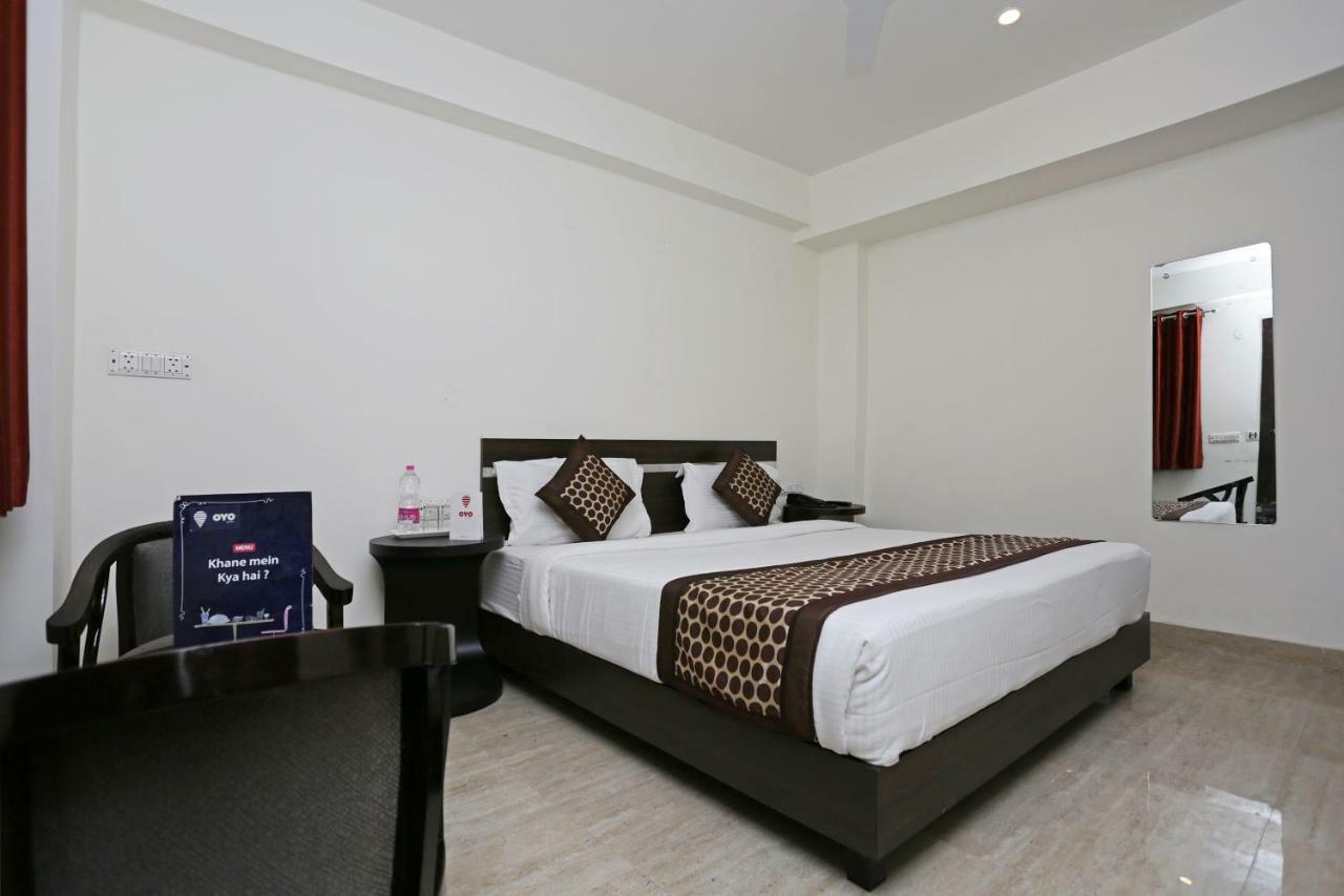 Hotel O Mahipalpur Inn Нью-Дели Экстерьер фото